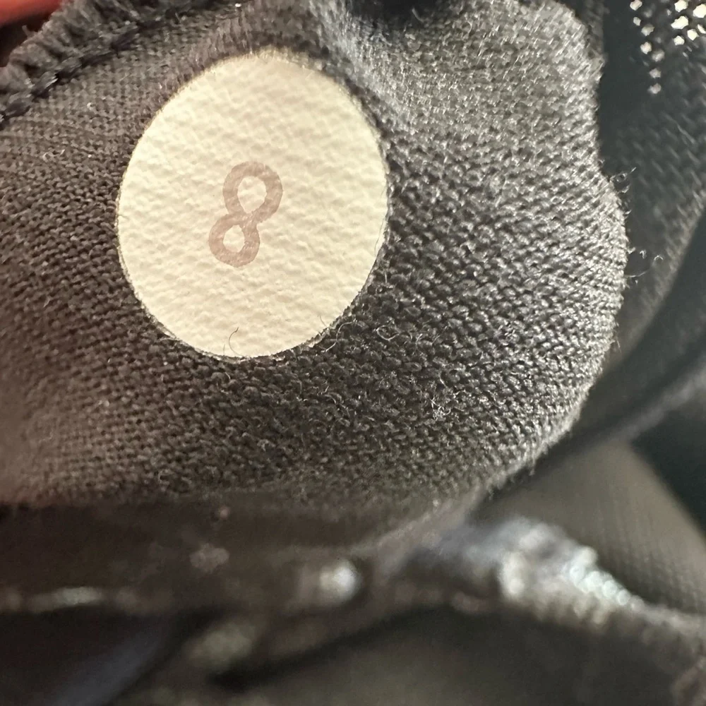 lululemon athletica chic black